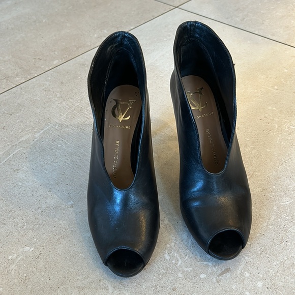 Vince Camuto booties - Picture 2 of 2